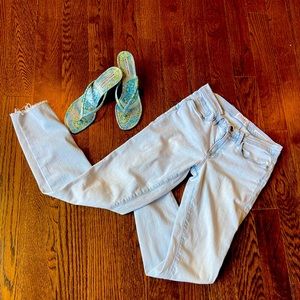 Frame Denim Le Skinny de Jeanne Crop. Size 27